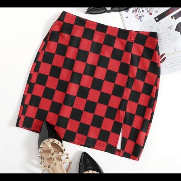 Skirts - Picture 6 of 10